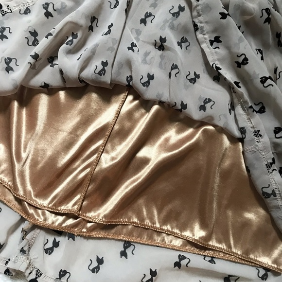 Velvet black kitty skirt - Picture 2 of 2